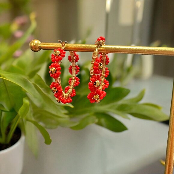 Red Flower Shape Hoop Earrings Gift for Daughter Handmade Spring Beaded Jewelry - Picture 2 of 3